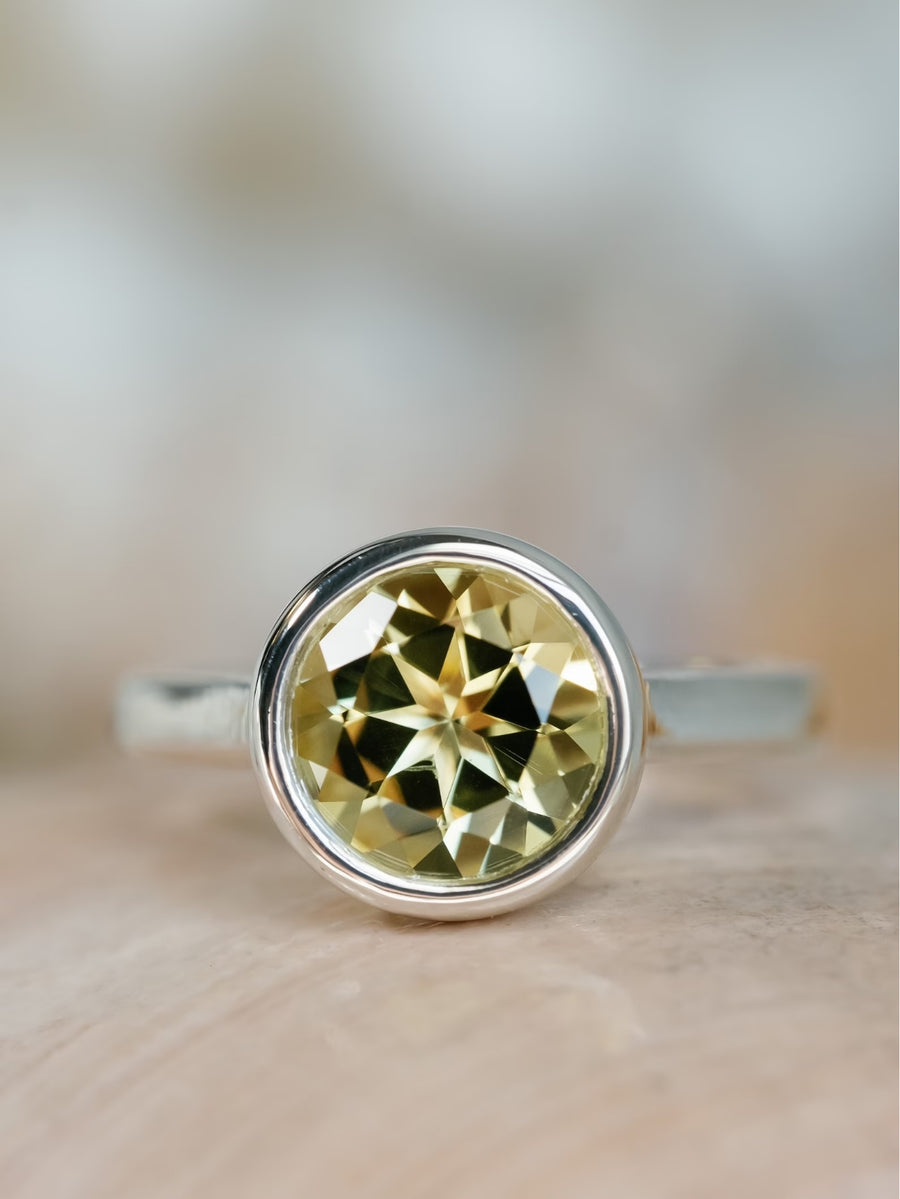 14k Natural Lemon Citrine Round Bezel Ring