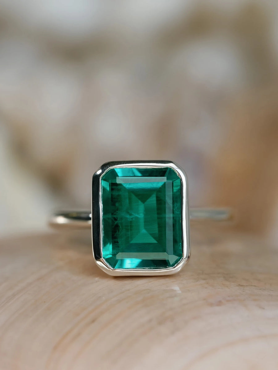 14k Columbian Green Emerald Large Bezel Ring