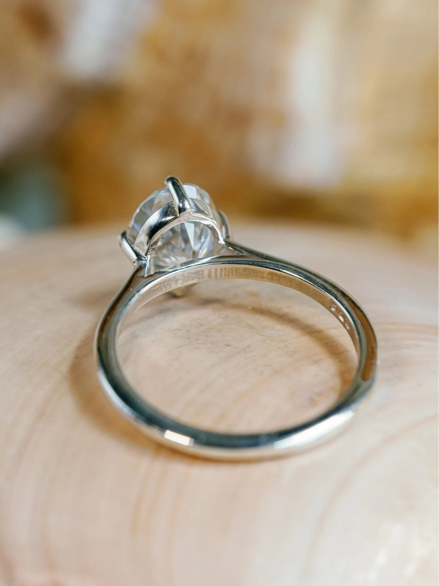 14k Oval Moissanite 2.00ct Engagement Ring
