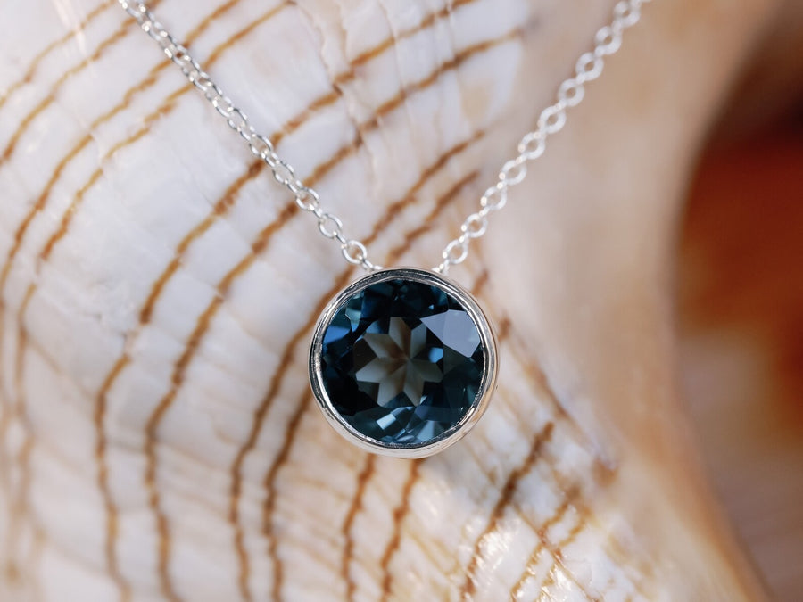 Round Natural London Blue Topaz 2.00ct Bezel Necklace