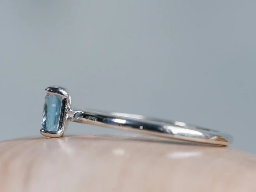 14k Sky Blue Topaz Ring, Natural Blue Topaz Ring