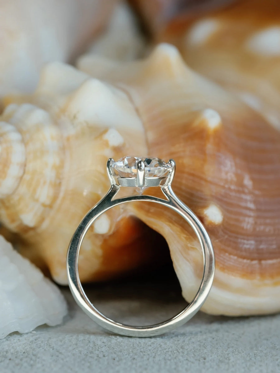 14k Oval Moissanite 3.00ct Engagement Ring
