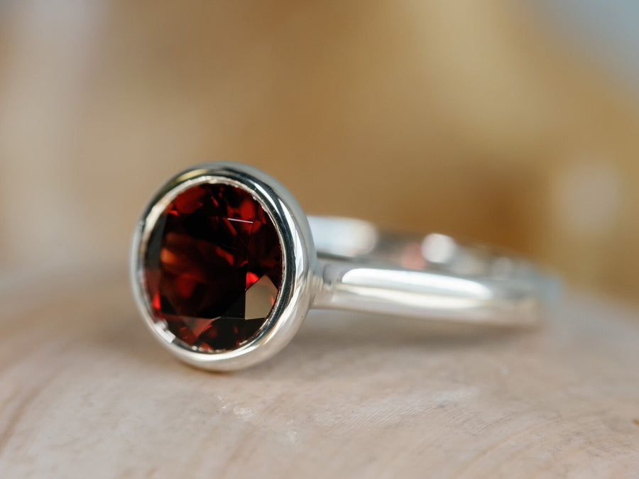 14k Natural Garnet Round Bezel Solitaire Ring