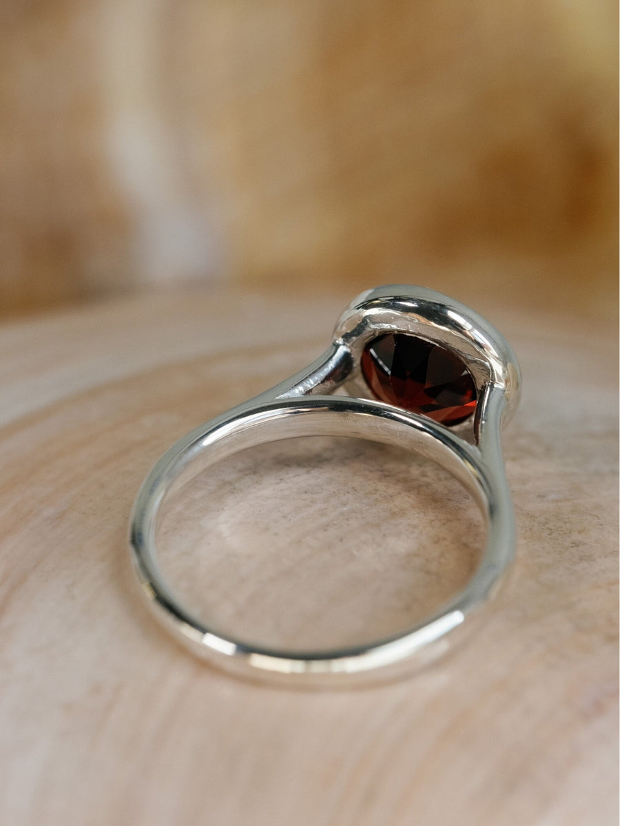 14k Natural Garnet Round Bezel Solitaire Ring