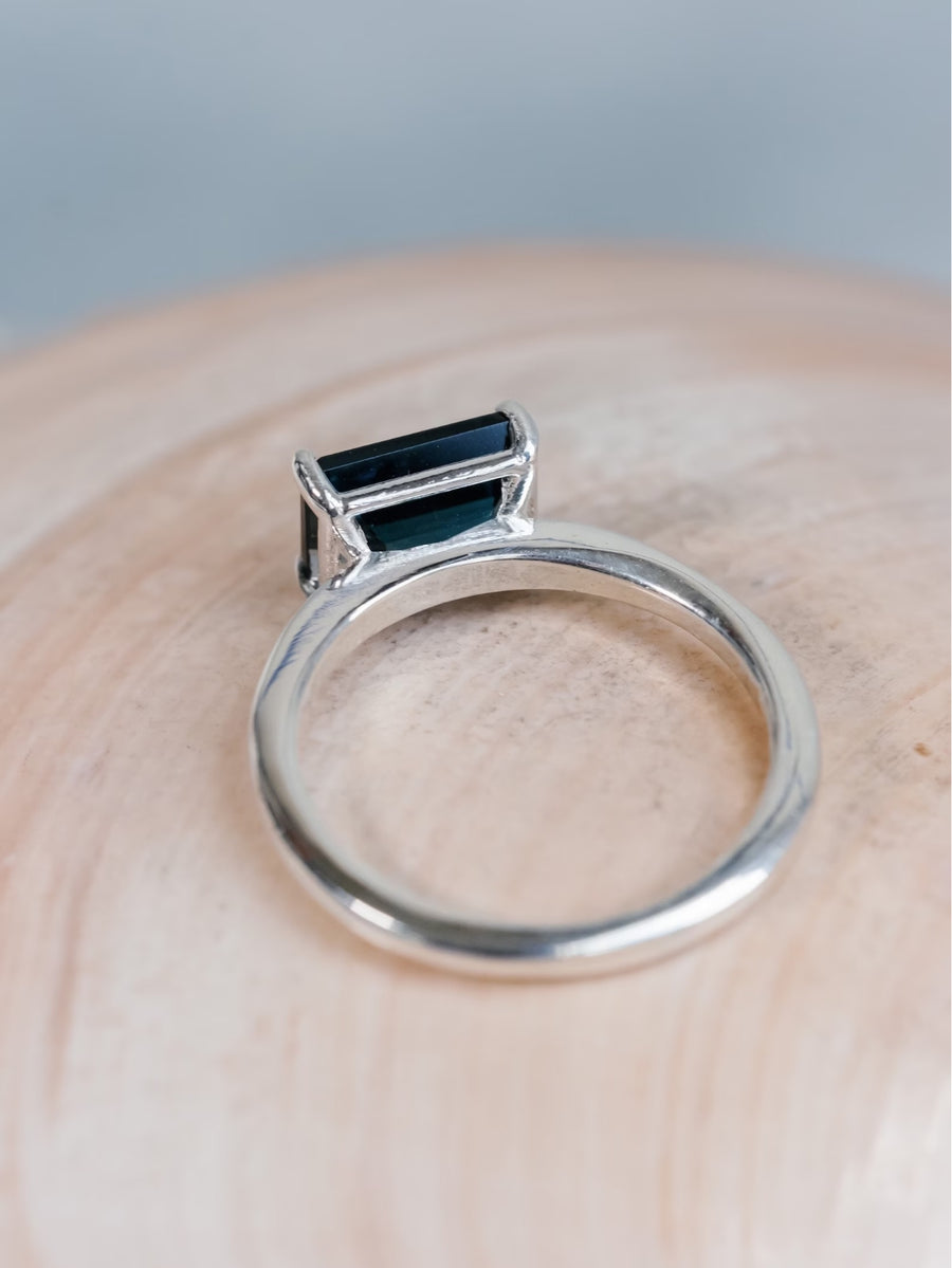 14k London Blue Topaz Emerald Cut London Blue Topaz