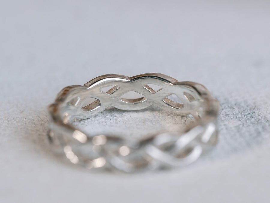 14k Solid Gold Celtic Braided Wedding Band Ring