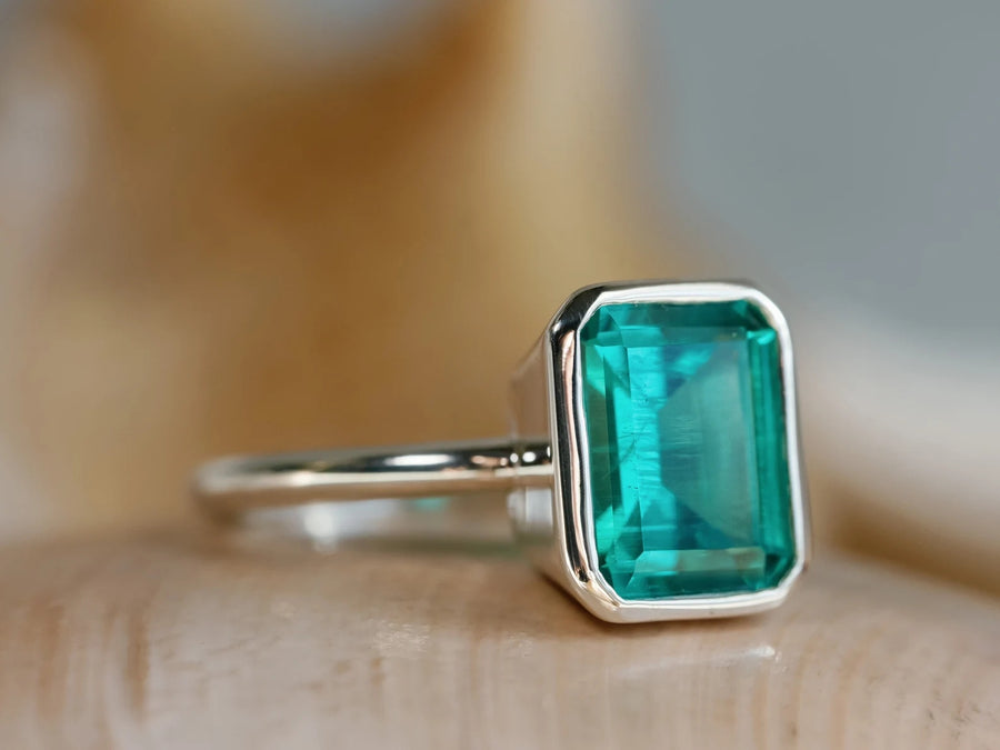 14k Columbian Green Emerald Large Bezel Ring