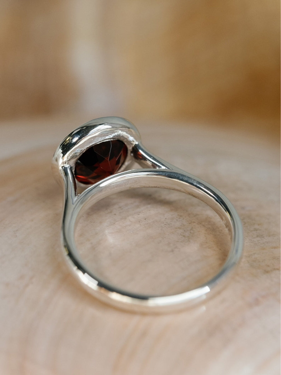 14k Natural Garnet Round Bezel Solitaire Ring