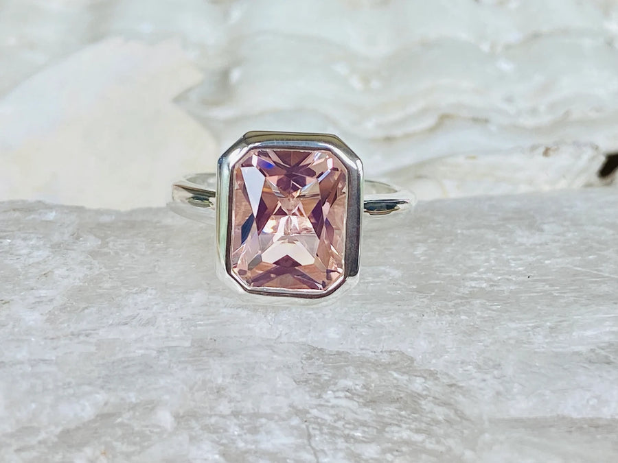 Radiant Cut Morganite Solitaire Engagement Ring