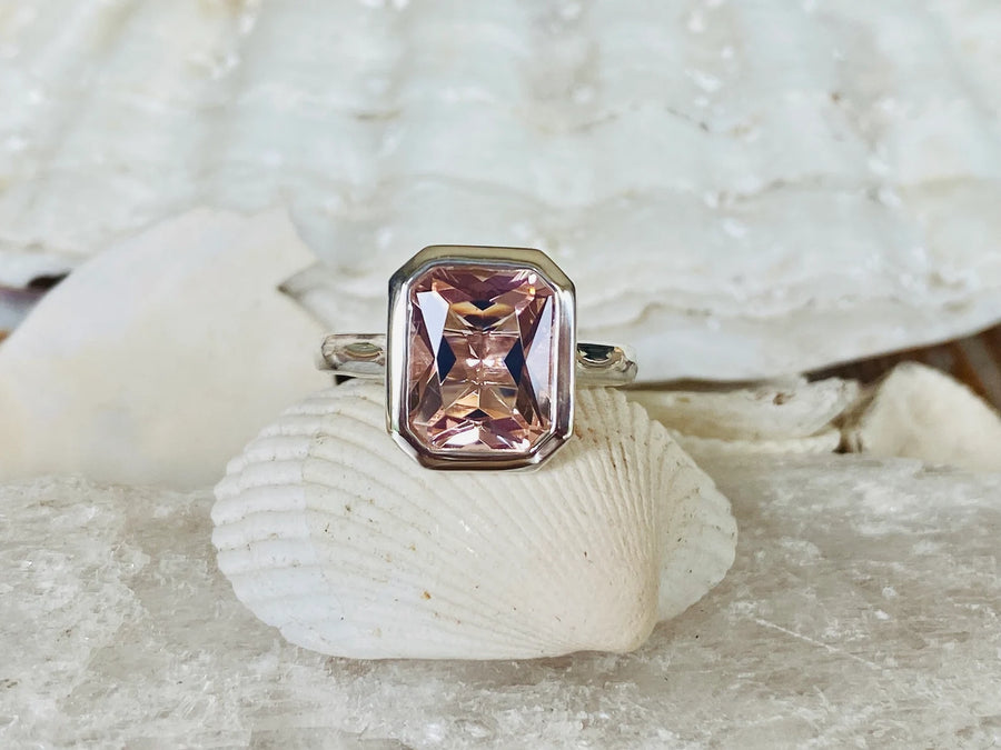 Radiant Cut Morganite Solitaire Engagement Ring