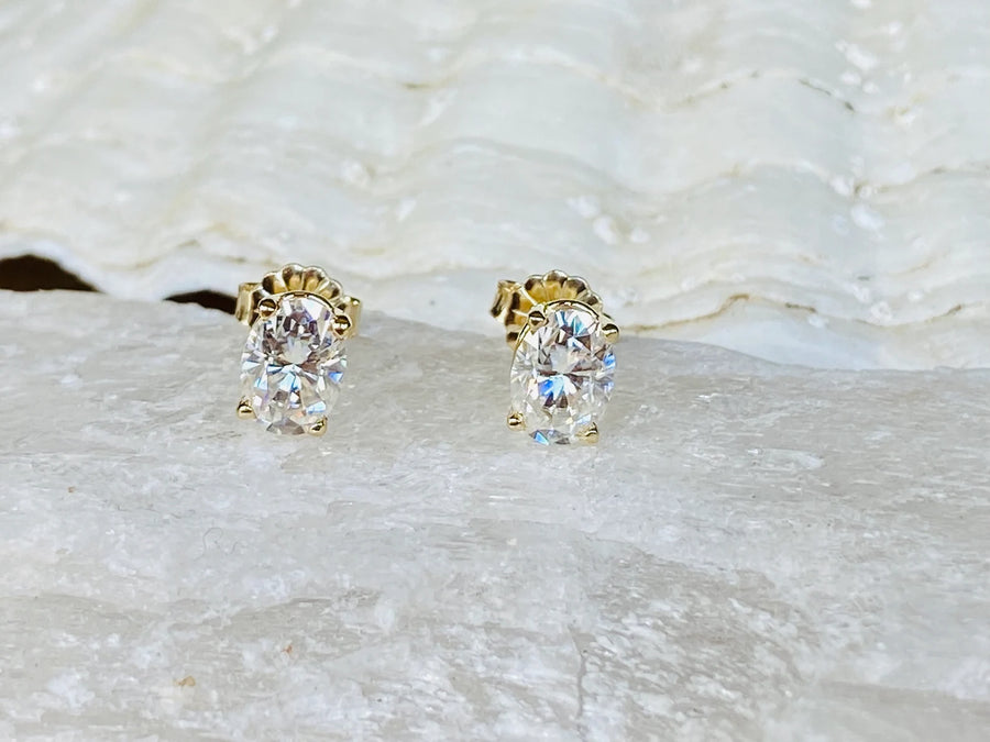 14k Oval Moissanite Stud Earrings