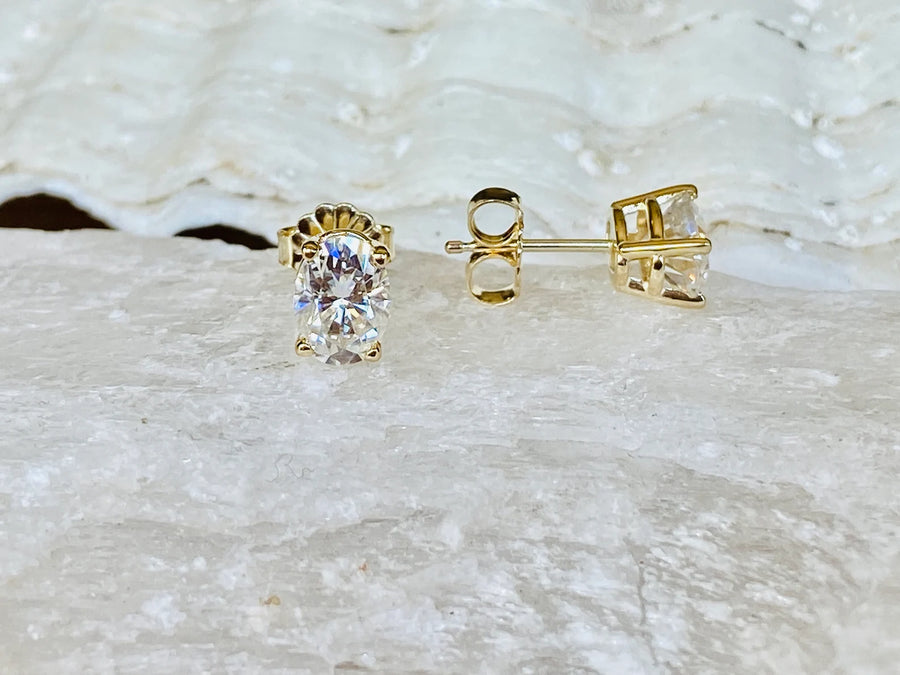 14k Oval Moissanite Stud Earrings