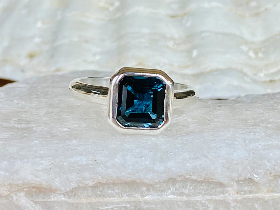 14k Asscher Cut London Blue Topaz Solitaire Bezel Ring