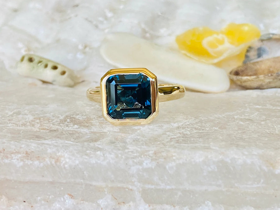 14k Asscher Cut London Blue Topaz Solitaire Bezel Ring