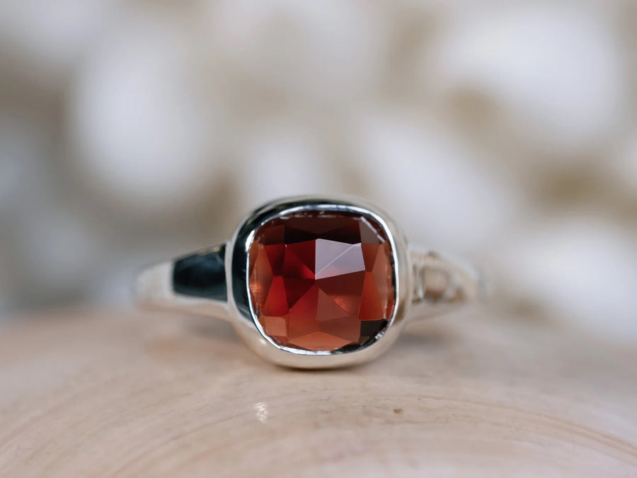 14k Cushion Rose Cut Garnet Bezel Setting Ring