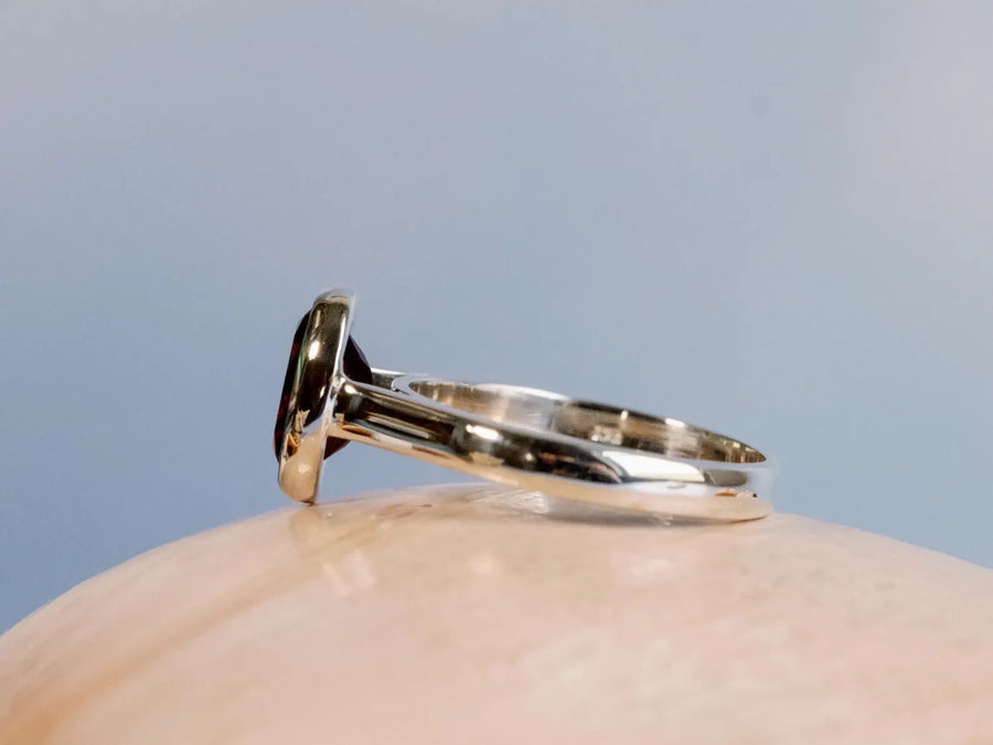 14k Oval Cut Garnet Bezel Setting Ring