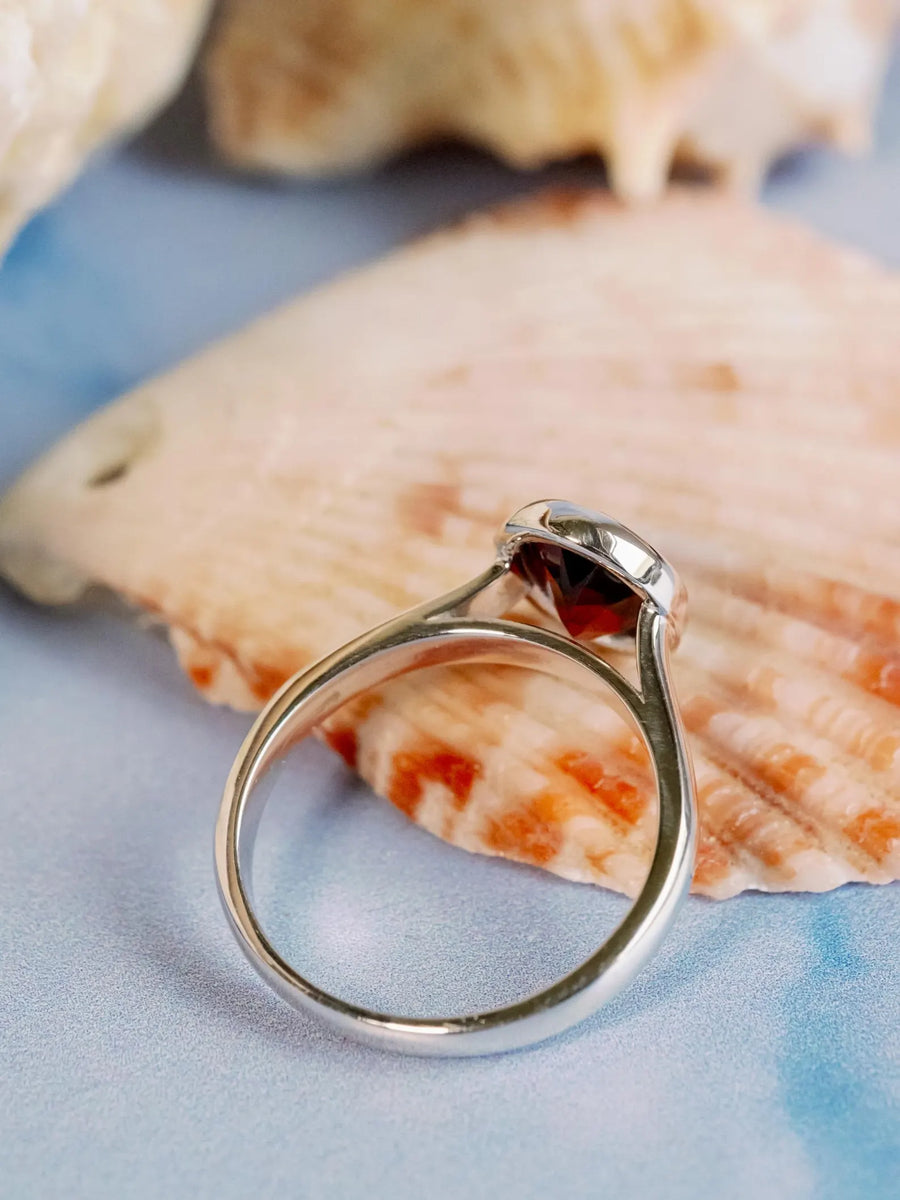 14k Oval Cut Garnet Bezel Setting Ring