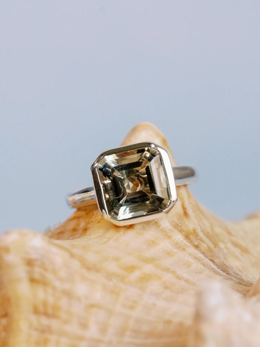 Asscher Cut 2.00ct Prasiolite Green Amethyst Bezel Ring