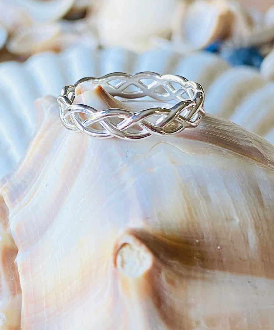 Braided / Twisted Celtic Wedding Band