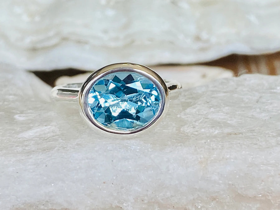 14k East West Oval Cut Bezel Setting Blue Topaz Ring 2.00ct