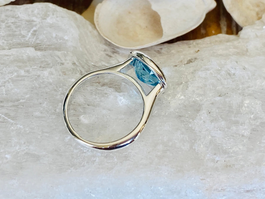 14k East West Oval Cut Bezel Setting Blue Topaz Ring 2.00ct