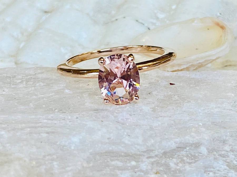 14k Oval Morganite Solitaire Ring