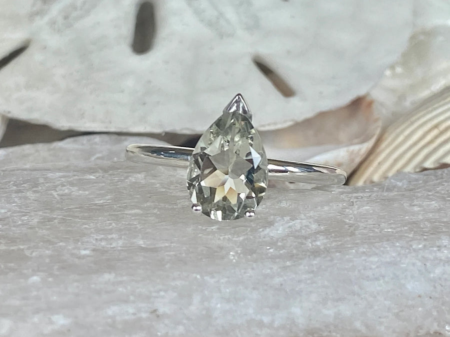 14k Pear Shape Green Amethyst Prasiolite Solitaire Ring