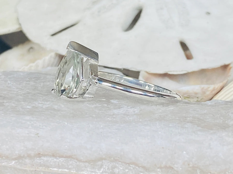 14k Pear Shape Green Amethyst Prasiolite Solitaire Ring