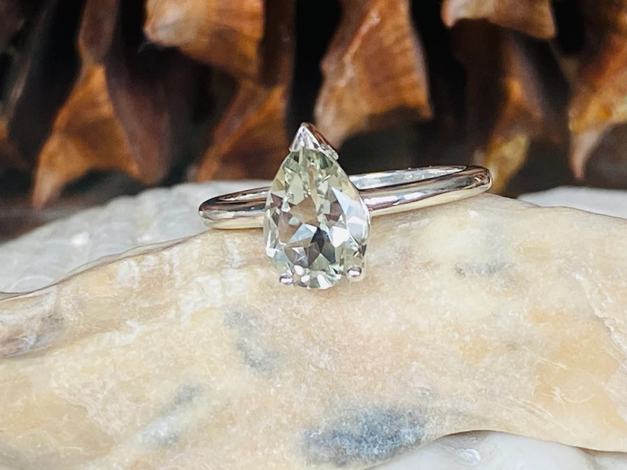 14k Pear Shape Green Amethyst Prasiolite Solitaire Ring