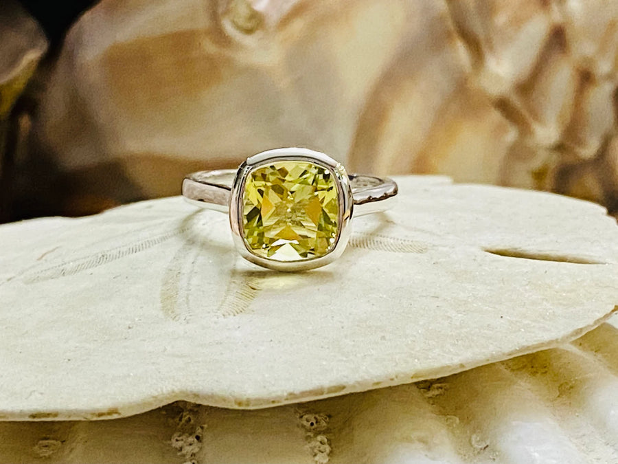 14k Cushion Cut Lemon Citrine Bezel Setting Ring