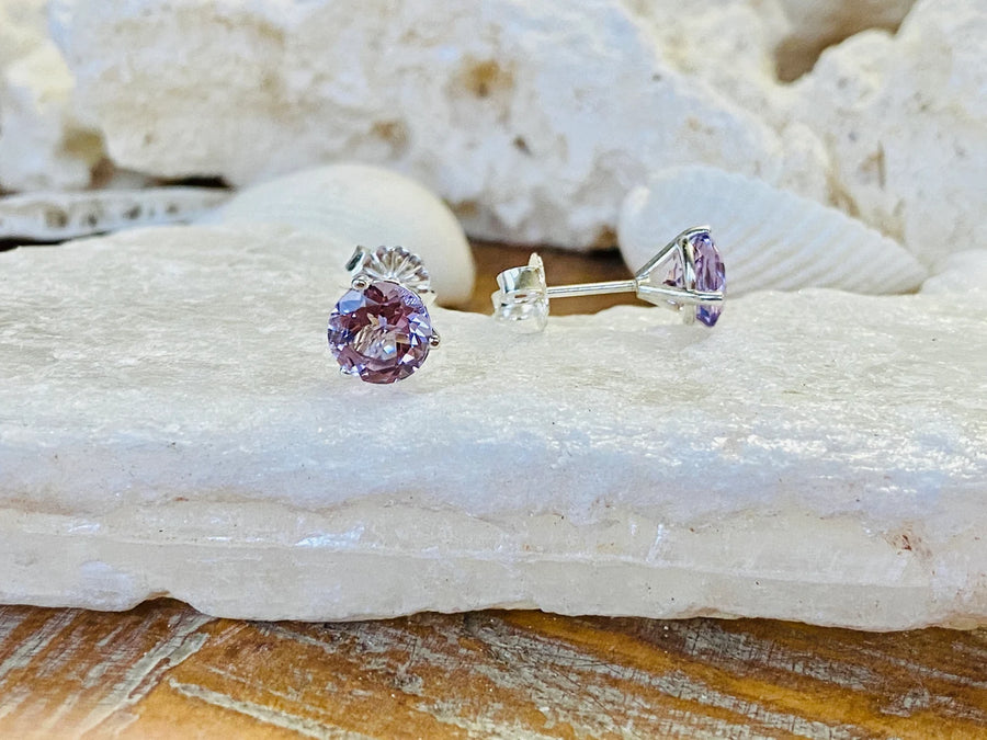 Lavender Rose De France Amethyst Stud Earrings