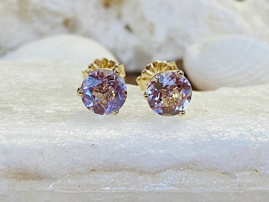 Lavender Rose De France Amethyst Stud Earrings