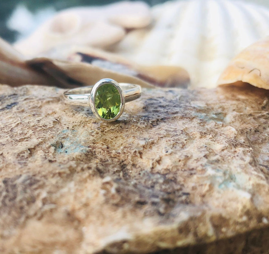 Oval 2.00ct. Peridot Ring