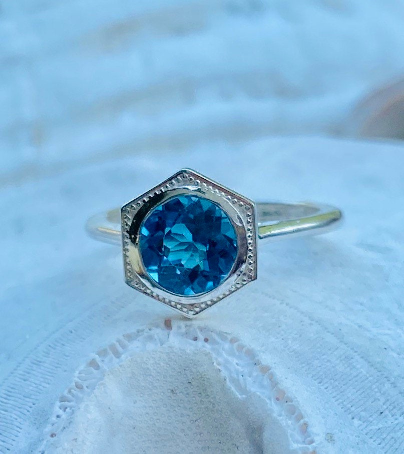 Art Deco Bezel Hexagon Setting London Blue Topaz Ring 1.00ct