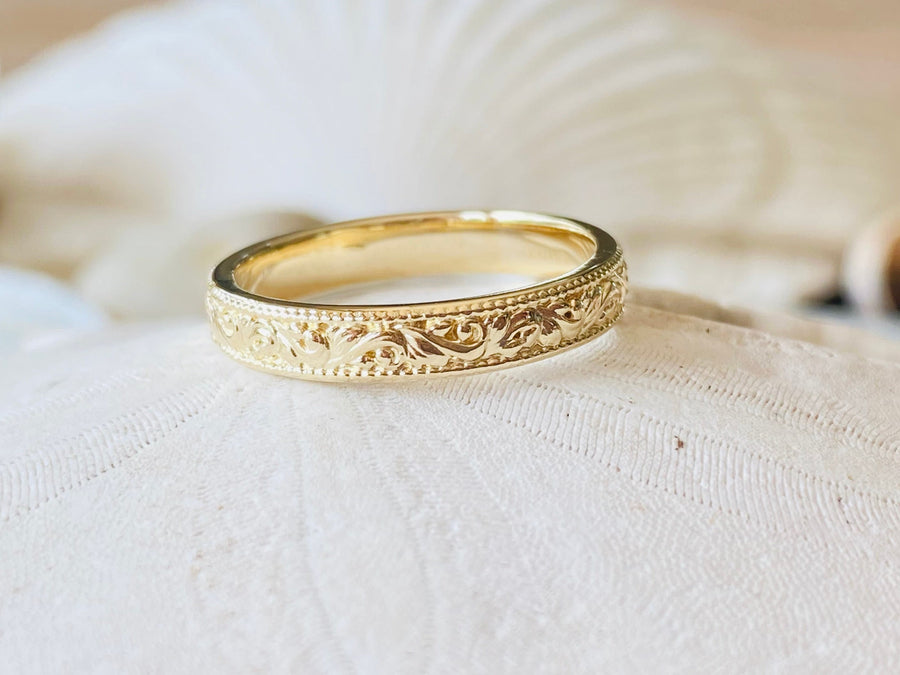 Women’s Floral Vintage Style Milgrain Wedding Band