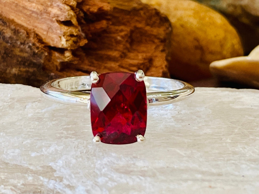 gold ruby ring front angle