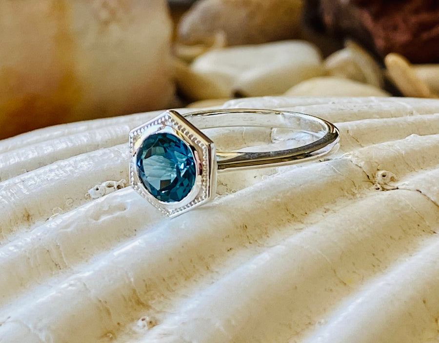 Art Deco Bezel Hexagon Setting London Blue Topaz Ring 1.00ct