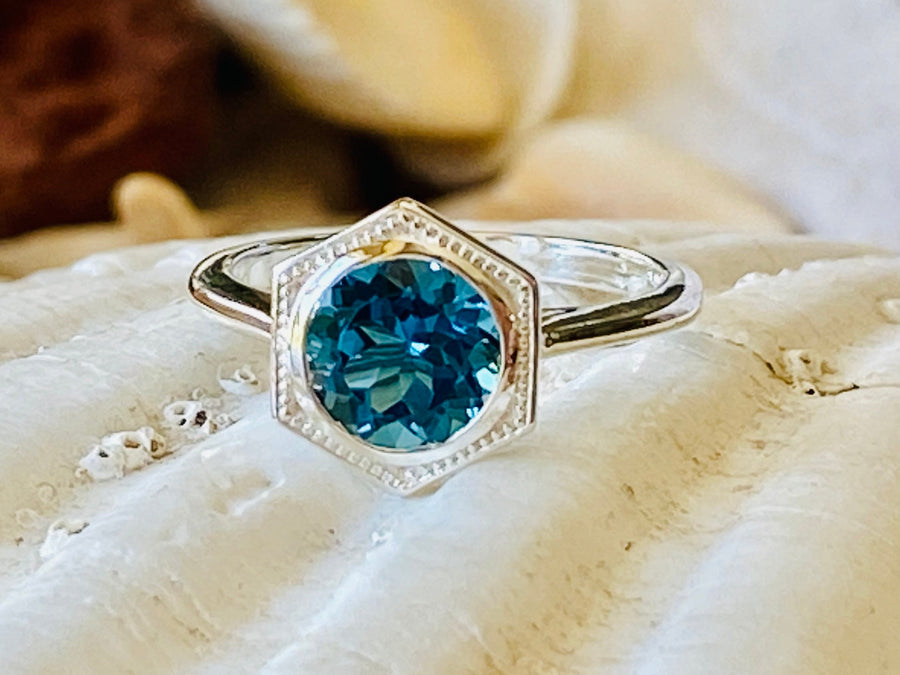 Art Deco Bezel Hexagon Setting London Blue Topaz Ring 1.00ct