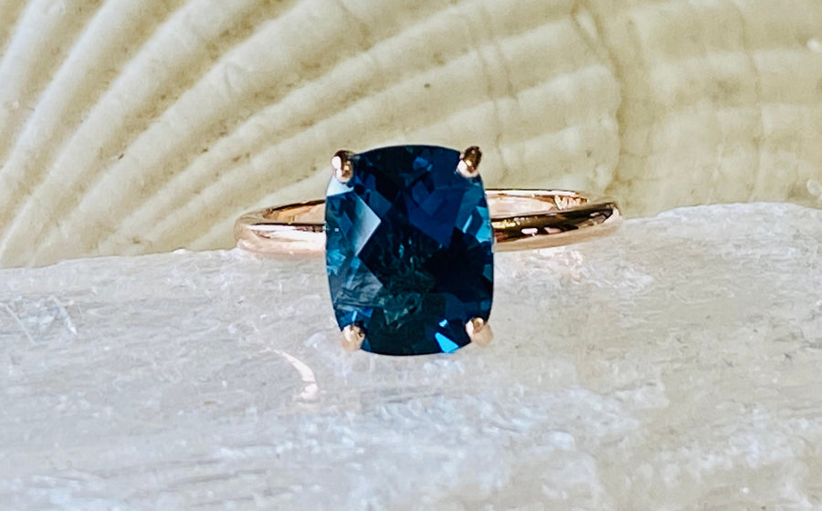 14k Cushion Cut London Blue Topaz Solitaire Ring 3.00ct