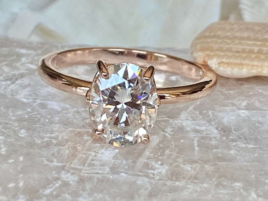 Oval Moissanite Solitaire Engagement Ring 2.00ct