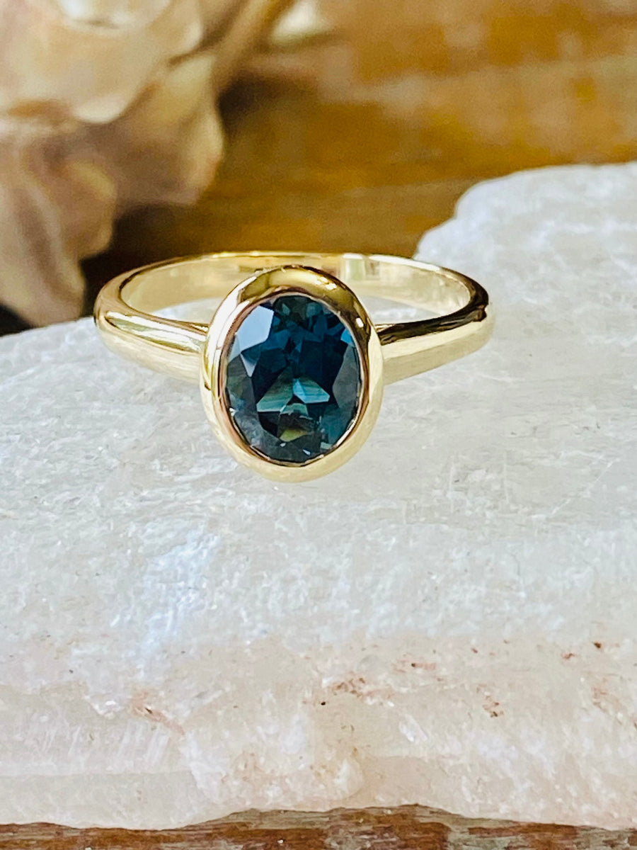 14k Oval Bezel London Blue Topaz Solitaire Ring