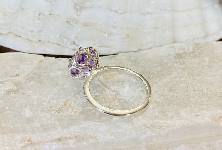 14k Lavender Rose De France Amethyst Large Round Ring