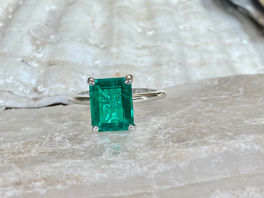 14k Gold Emerald Cut Columbian Emerald 4.00ct Solitaire Ring