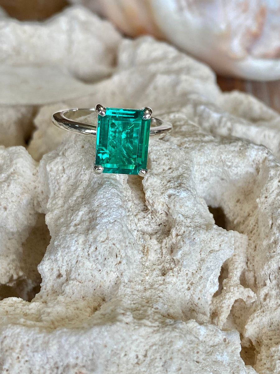 14k Gold Emerald Cut Columbian Emerald 4.00ct Solitaire Ring